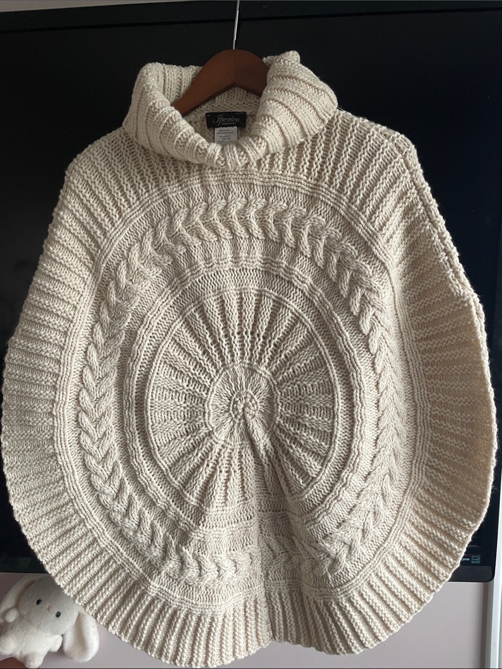 Turtleneck Cable-Knit Poncho Sweater - Cream -Made in Italy 🇮🇹